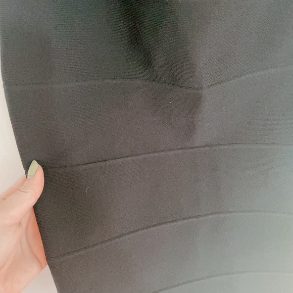 Black midi body skirt - Picture 2 of 4